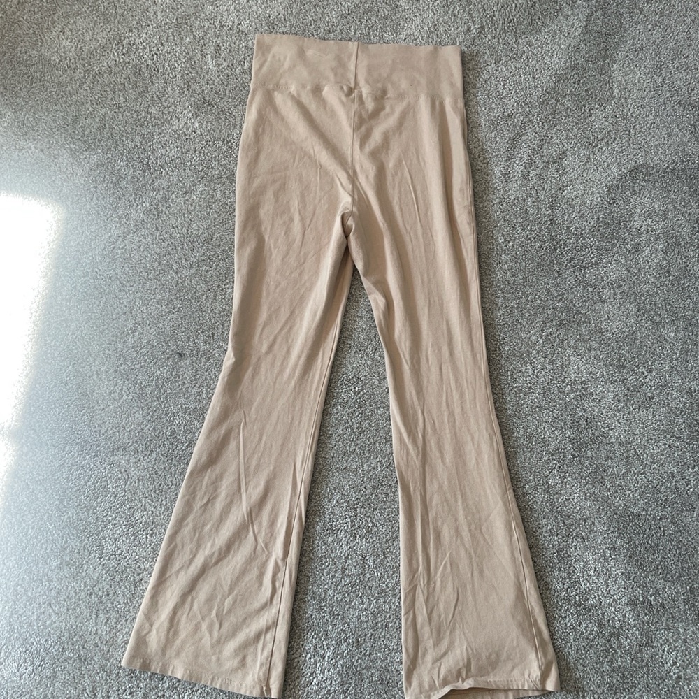 H&M Divided Beige Apparel